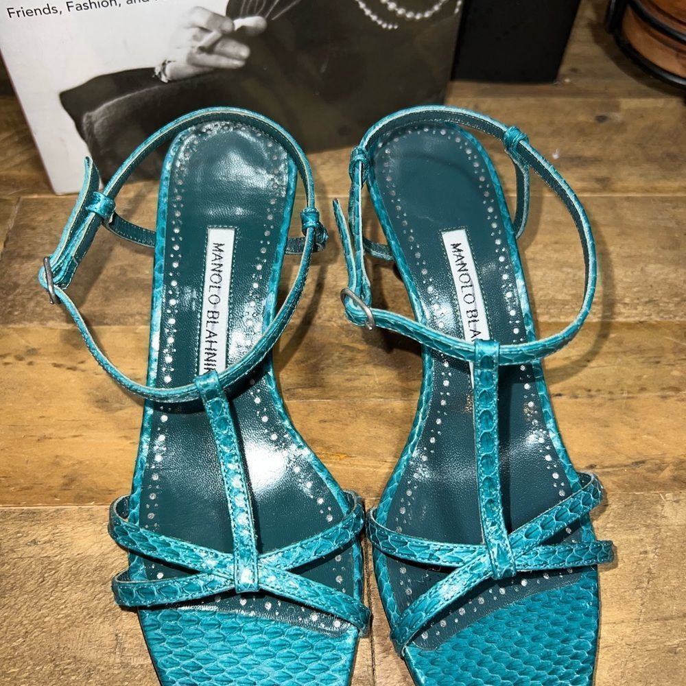 Manolo Blahnik Racqui Sandals - Picture 8 of 10